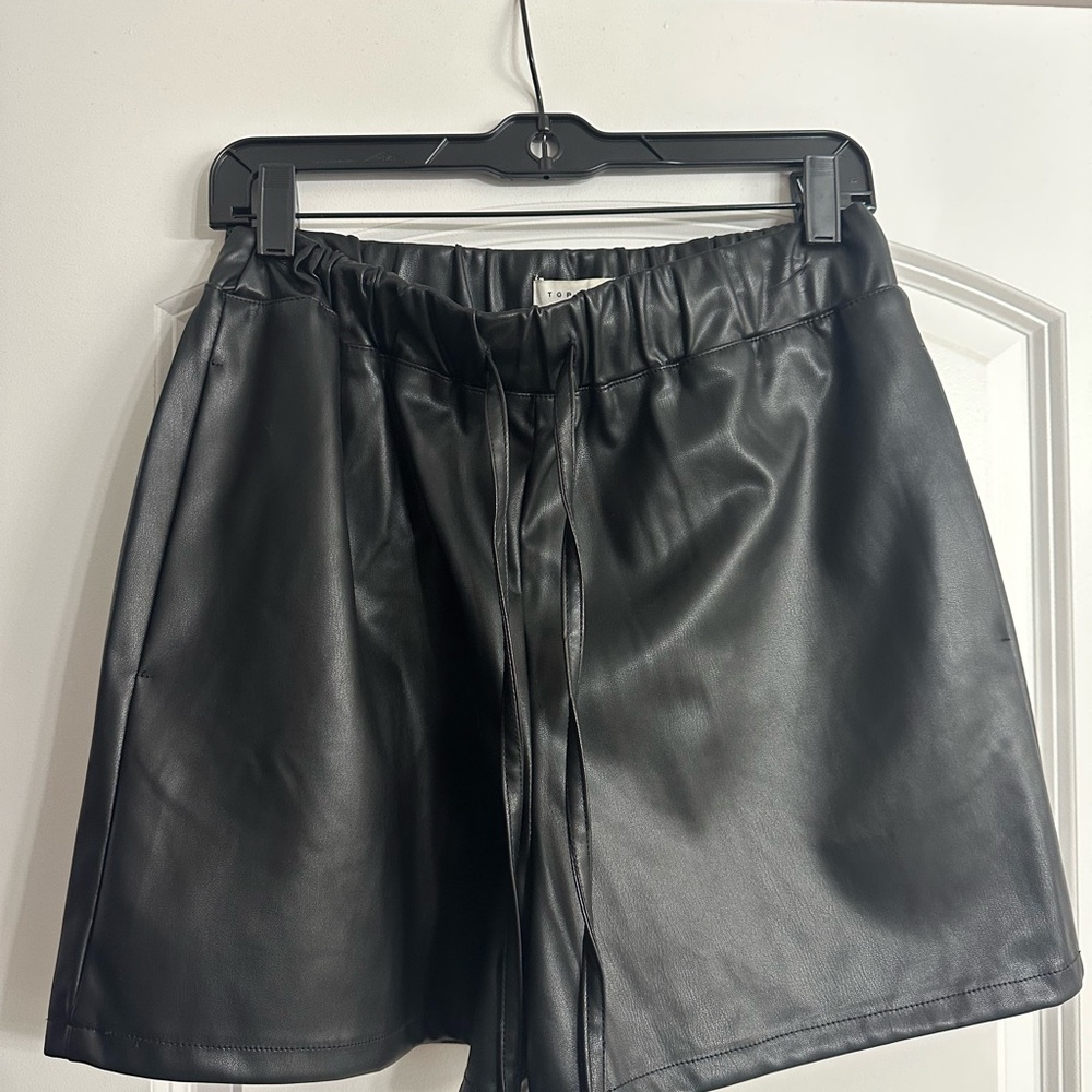 Top Shop Black Faux Leather Women's Shorts